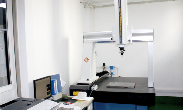 三次元測(cè)定機(jī)